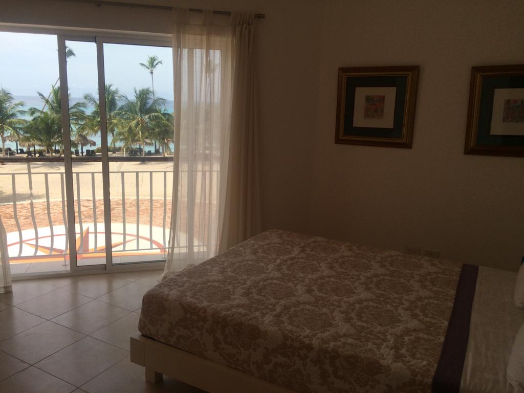 Apartamento en primera linea de playa en Cadaques, Bayahibe