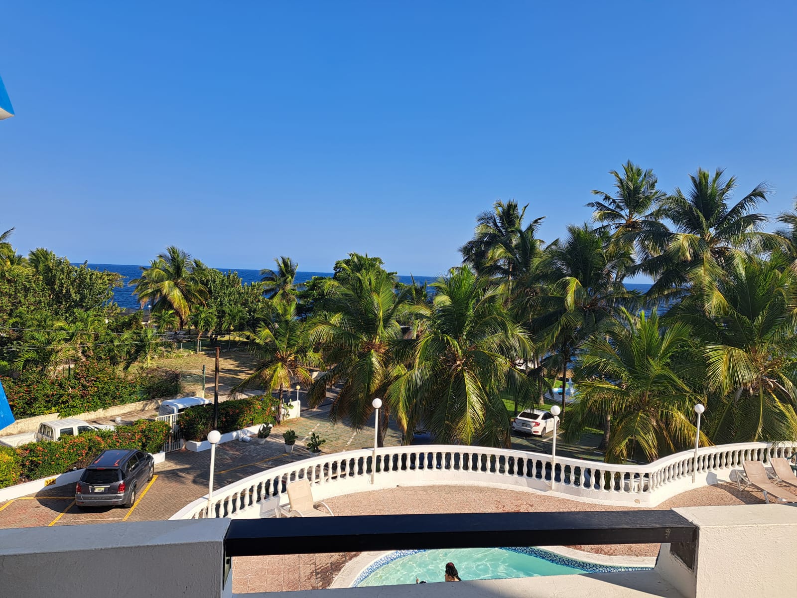 Venta apartamento amueblado en Costa Azul, Distrito Nacional