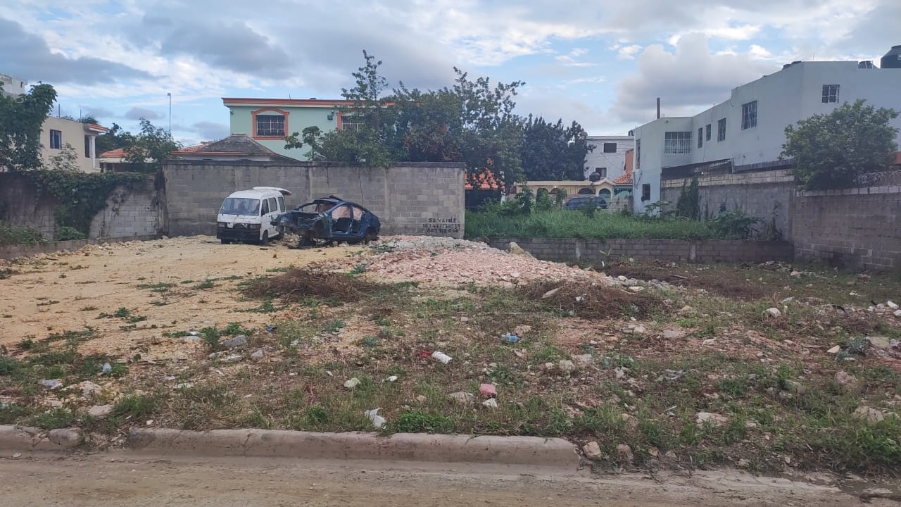 Venta solar de 480 metros en Santo Domingo Este