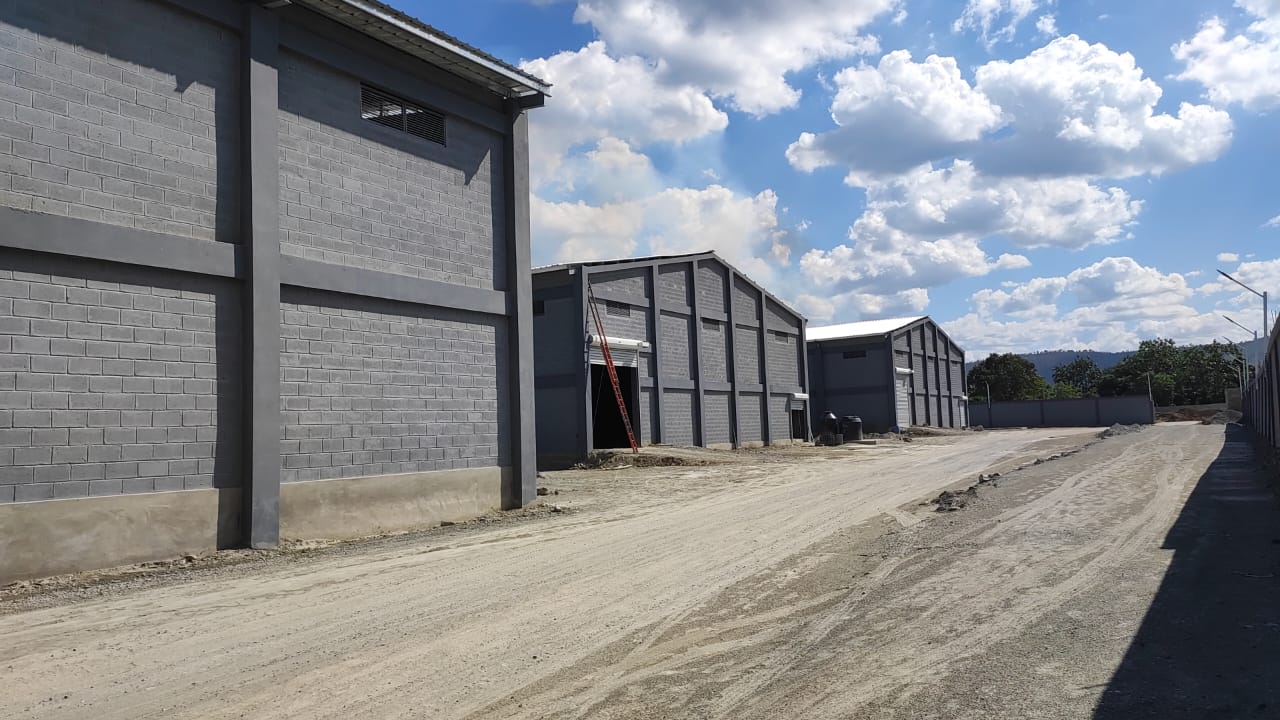 Alquiler Nave Industrial, La Vega, Autopista Duarte